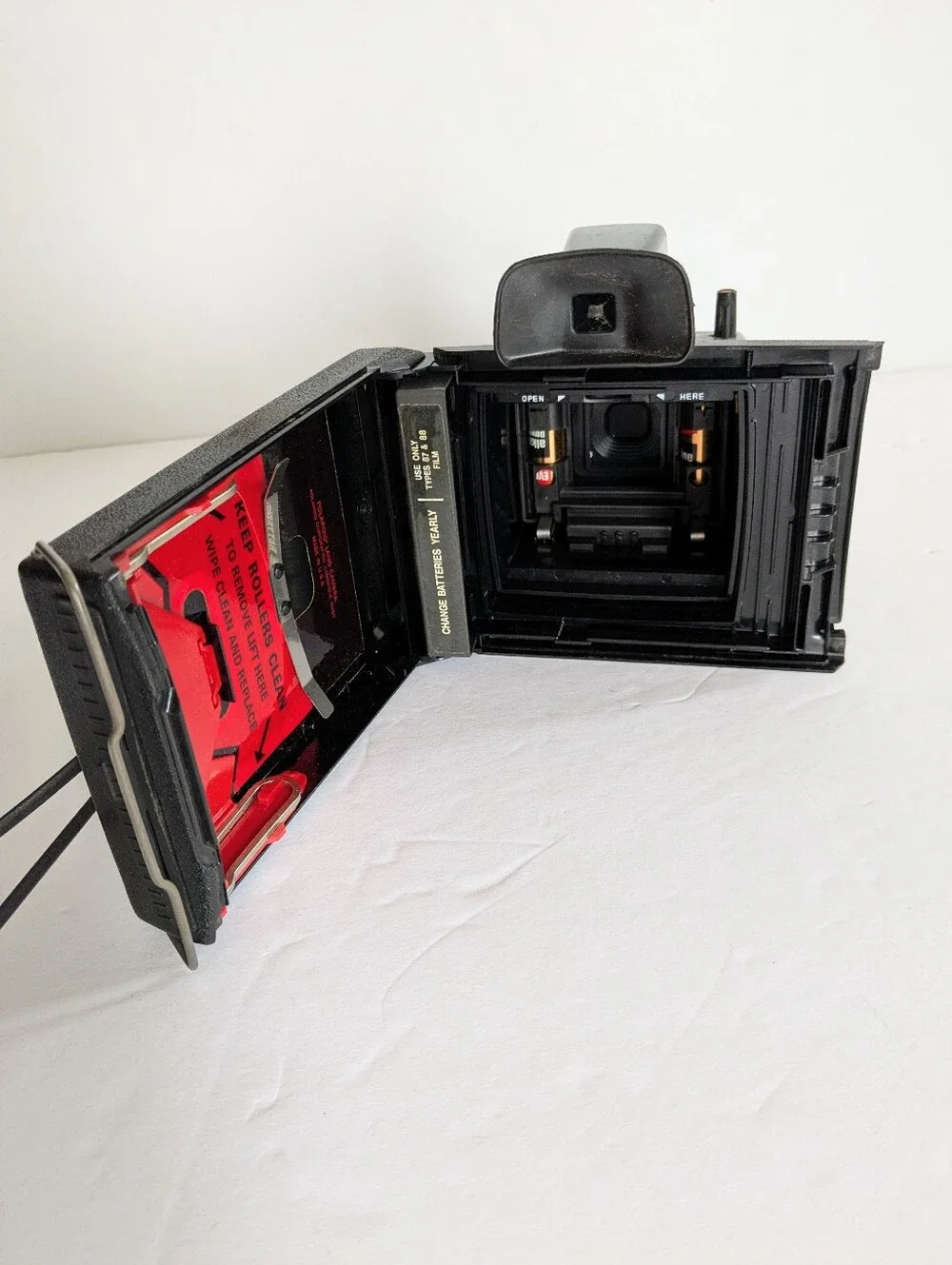 Polaroid The Clincher Instant Film Camera